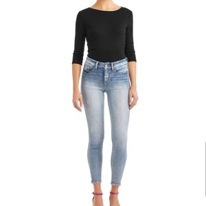 TIME TRU SKINNY JEANS LIGH BLUE SIZE 12